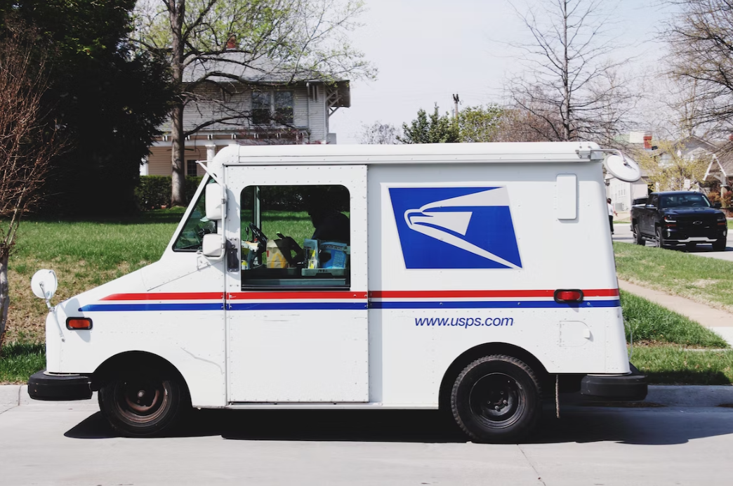 postal-truck